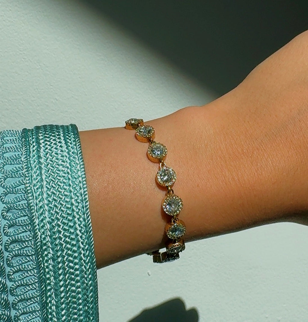 Zyra Bracelet / Gold